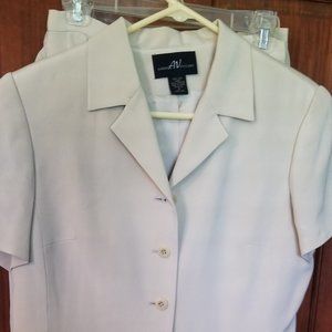 Andrea Viccaro  100% Silk  2 Piece Summer Suit